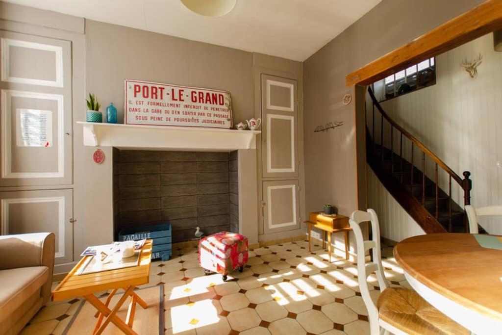 Gite A Bon Port Abbeville 5 Personnes ภายนอก รูปภาพ